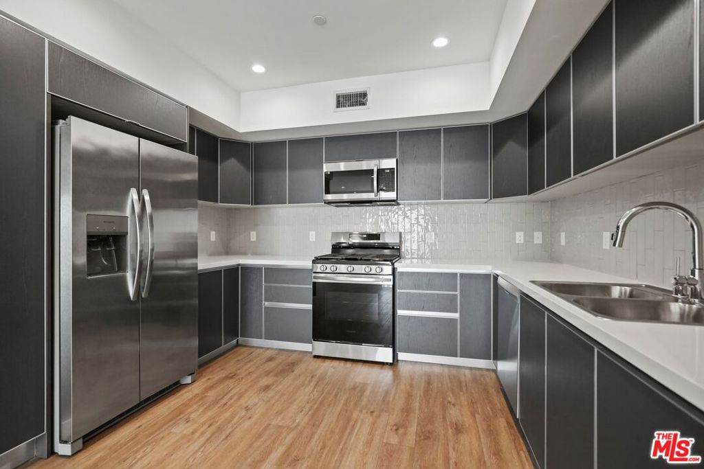 8457 Blackburn Avenue - Photo 1