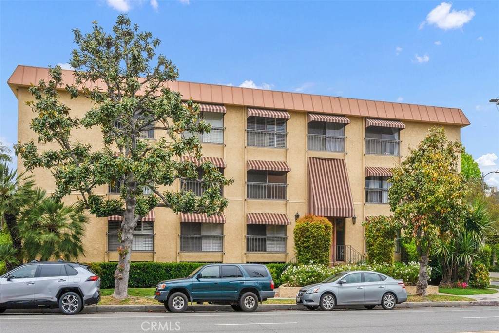 11507 Moorpark Street - Photo 1