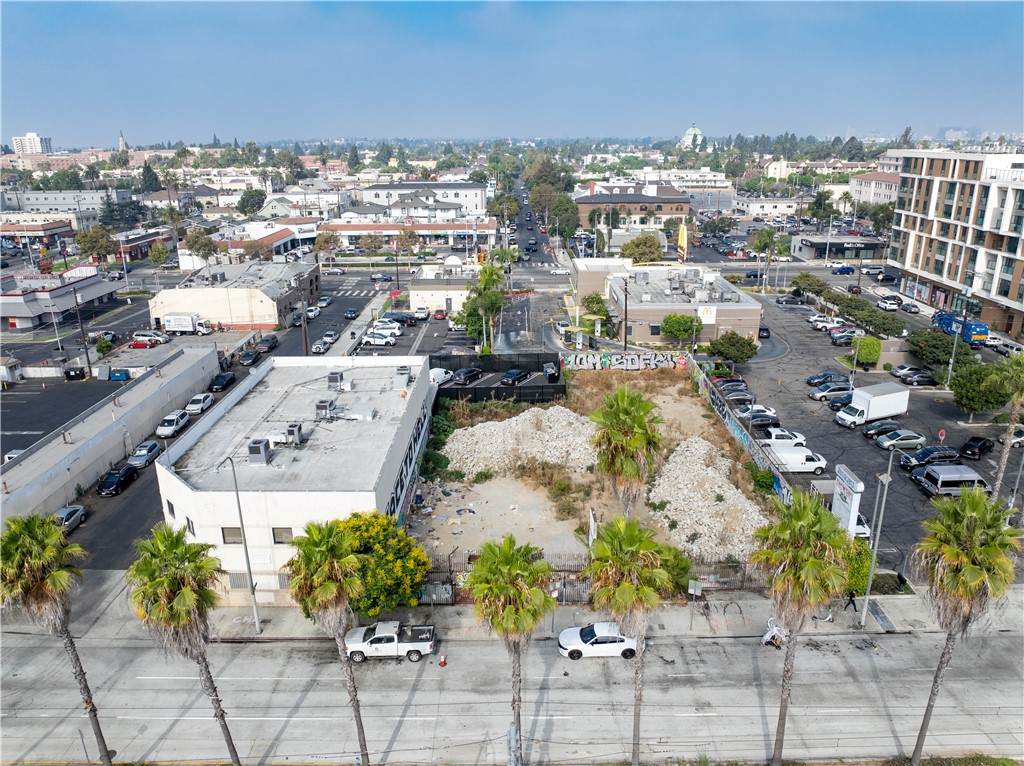 https://bt-photos.global.ssl.fastly.net/socal/orig_boomver_1_372780848-2.jpg