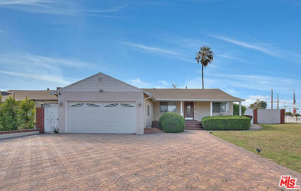 8701 Kittyhawk Avenue - Photo 1