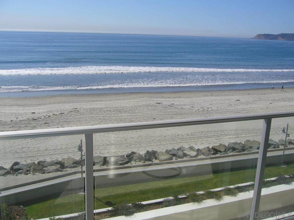 1760 Avenida Del Mundo - Photo 1