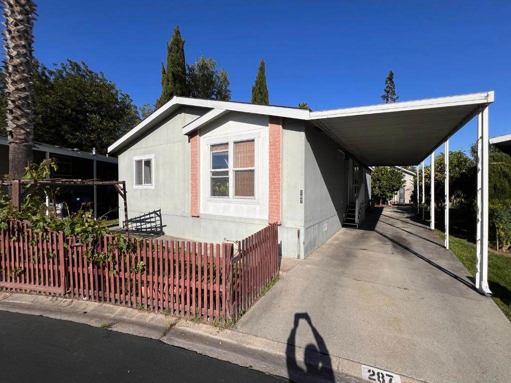 2151 Oakland Road - Photo 1