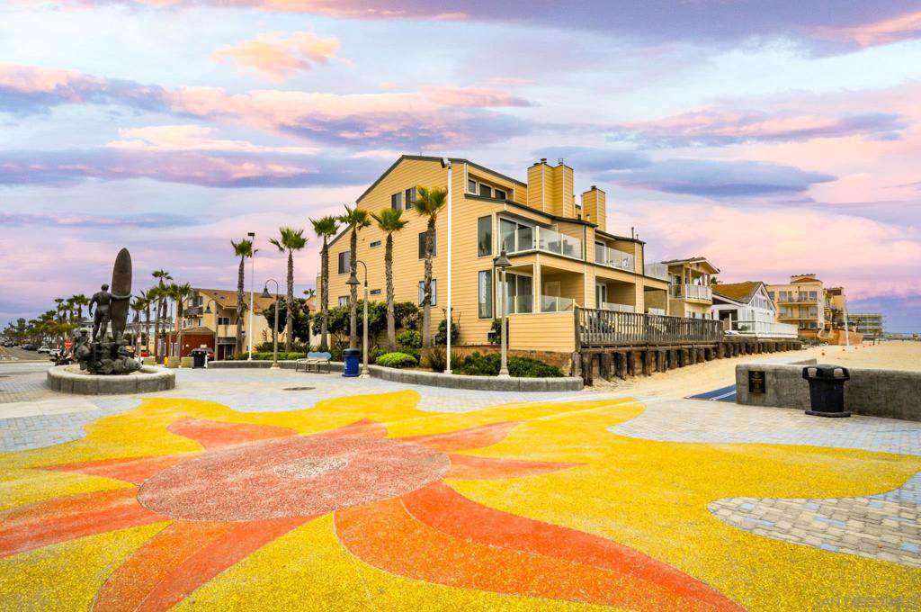 706 Ocean Ln - Photo 1