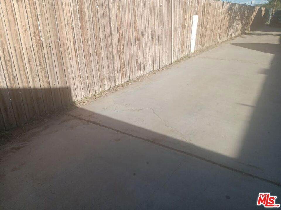 https://bt-photos.global.ssl.fastly.net/socal/orig_boomver_1_372853741-2.jpg