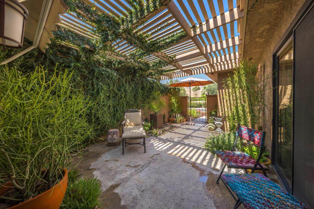 99 La Cerra Drive - Photo 1