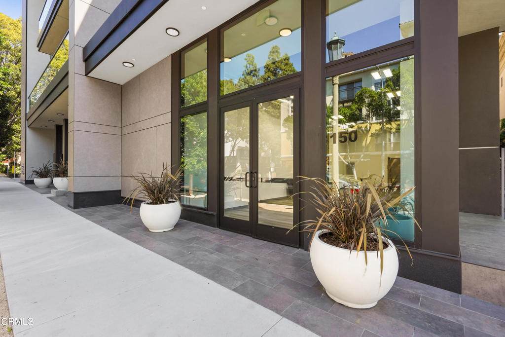 178 Euclid Avenue - Photo 1