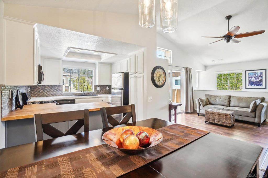 115 Chandon - Photo 1