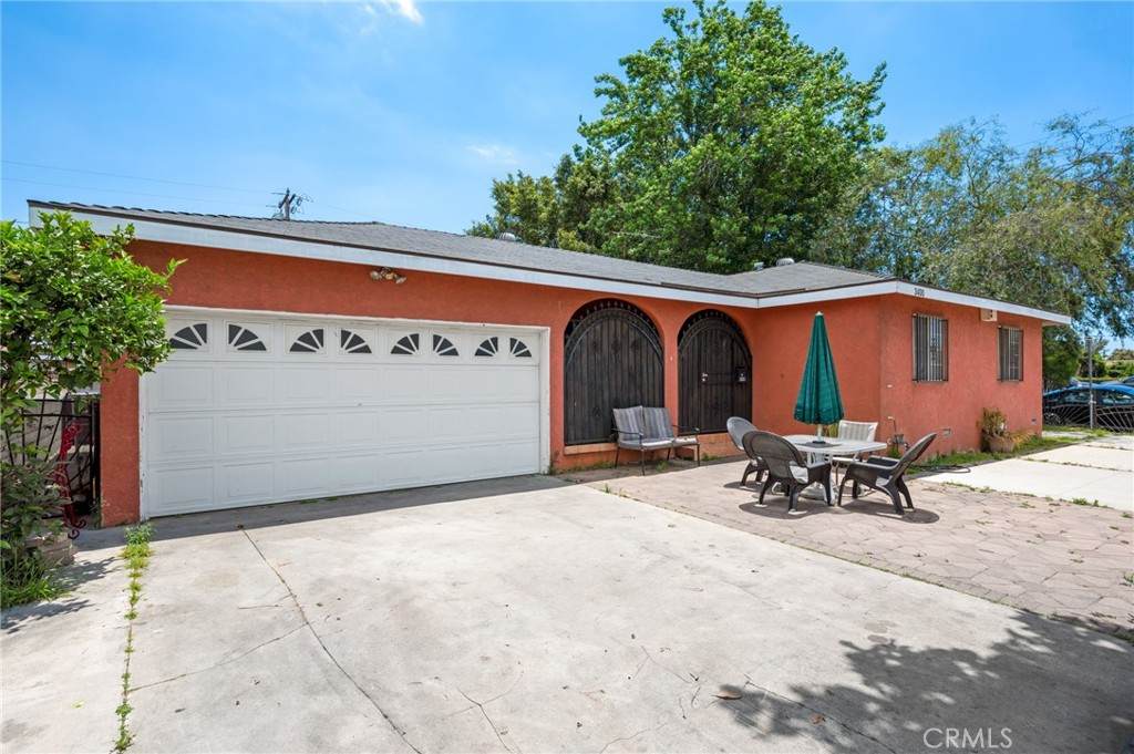 3400 Adriatic Avenue - Photo 1