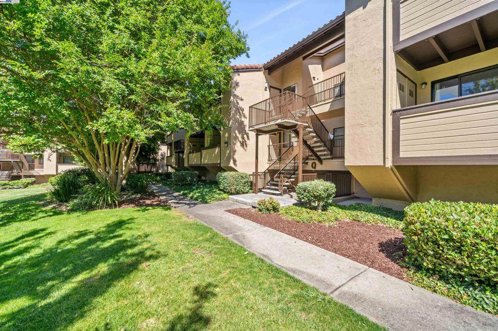 95 Wenatchee Cmn - Photo 1