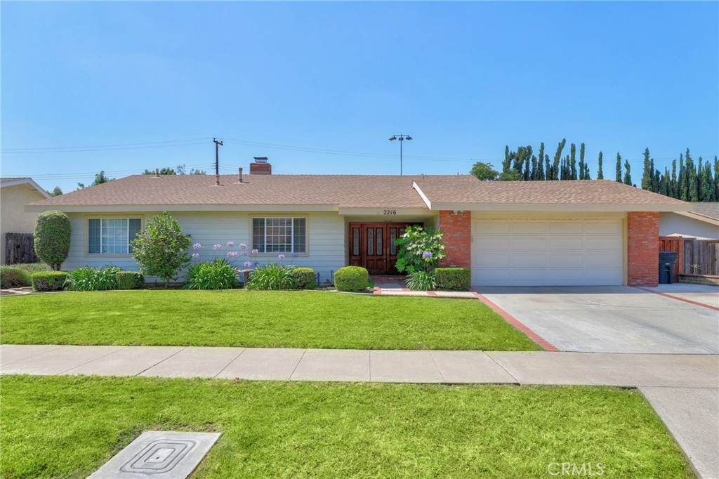 2216 Villa Vista Way - Photo 1