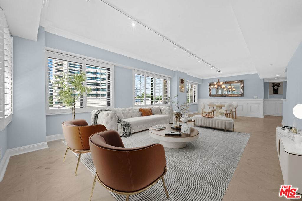 10520 Wilshire Boulevard - Photo 1