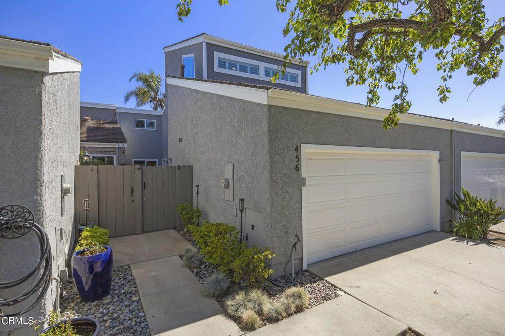 456 Harbor Lights Lane - Photo 1