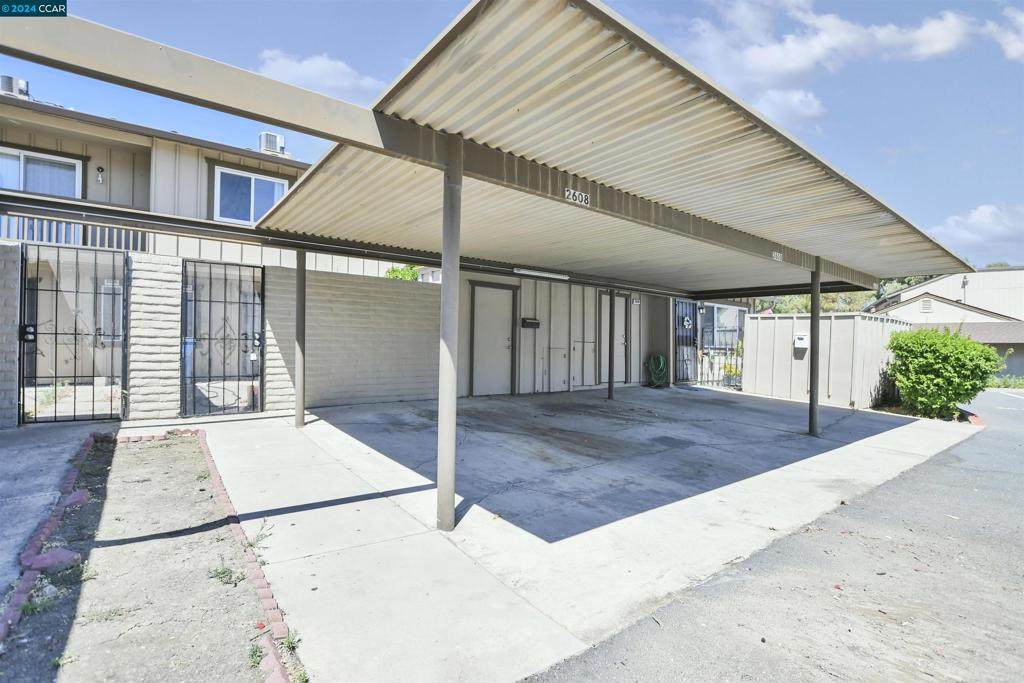 2608 Belmont Lane - Photo 1