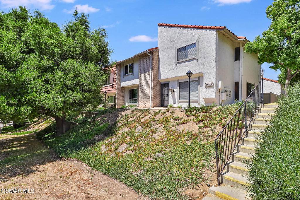 265 Green Heath Place - Photo 1