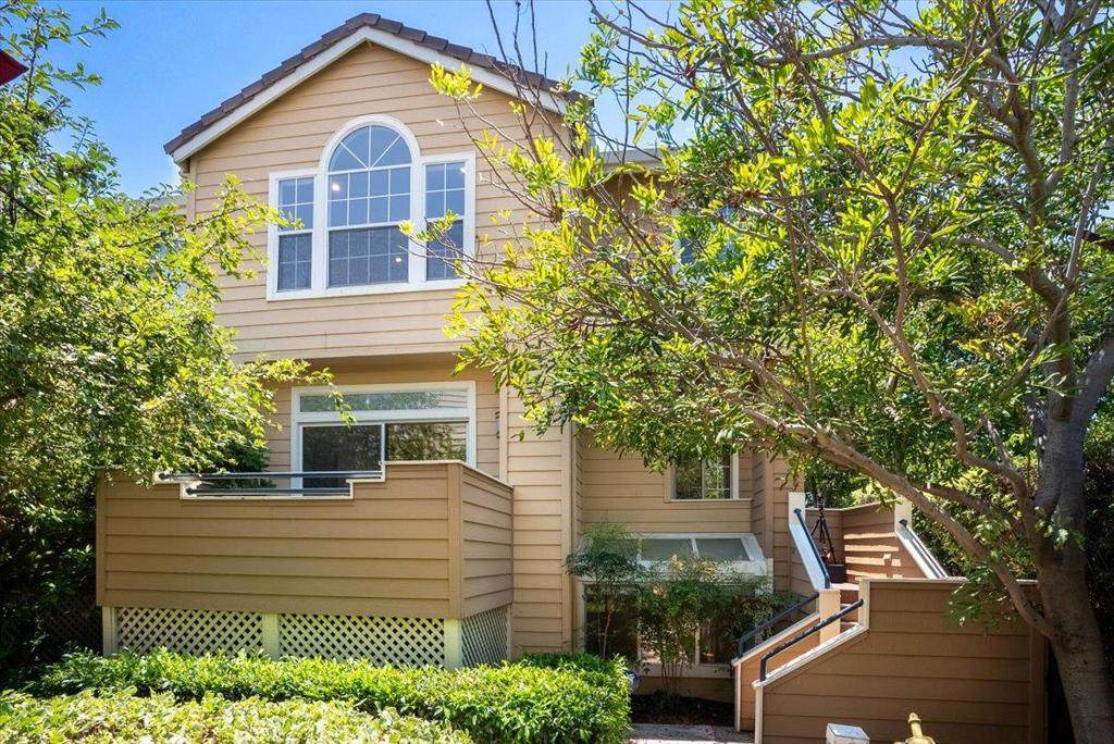 1163 La Rochelle Terrace - Photo 1