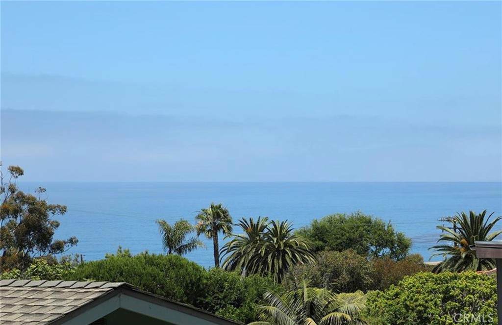 394 Moss Street - Photo 1