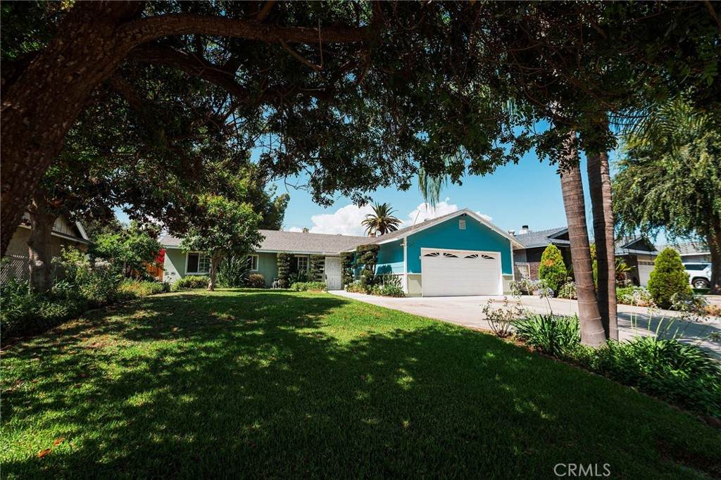 443 Valera Avenue - Photo 1