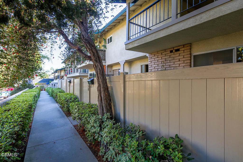 2458 Mountain St Street - Photo 1