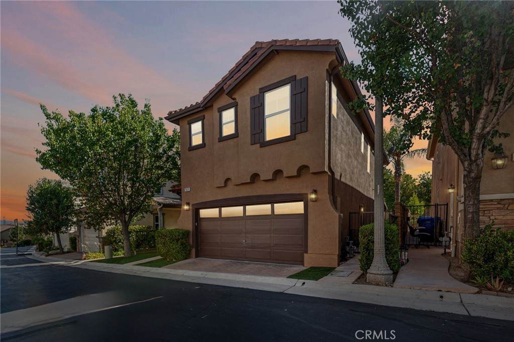29229 Rio Lobo Way - Photo 1