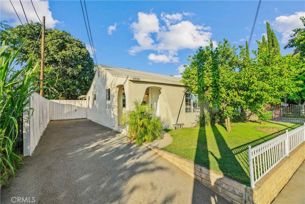 9926 Arleta Avenue - Photo 1