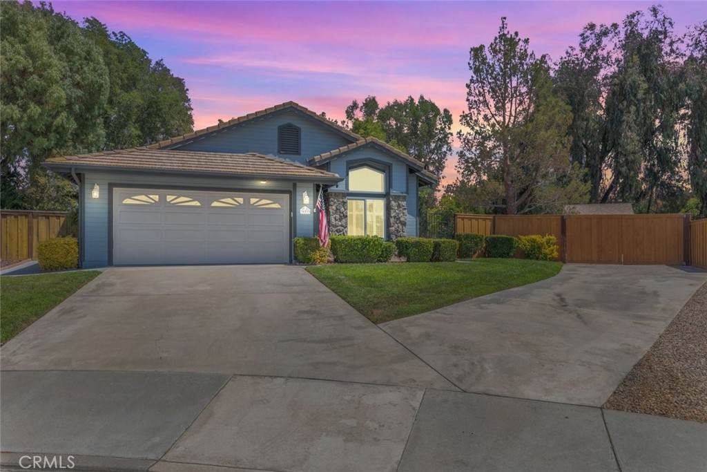 30333 Churchill Court - Photo 1