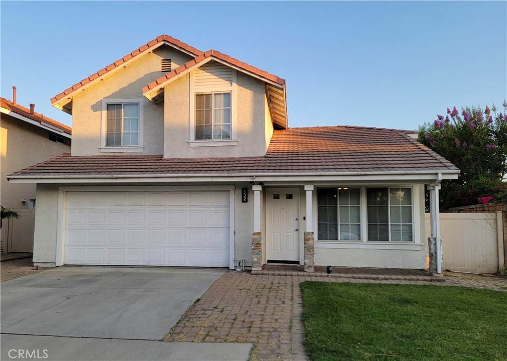 132 Fallbrook Lane - Photo 1