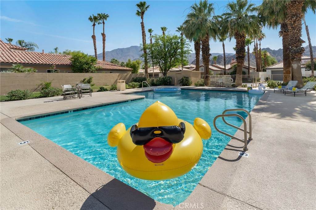 https://bt-photos.global.ssl.fastly.net/socal/orig_boomver_1_373174599-2.jpg