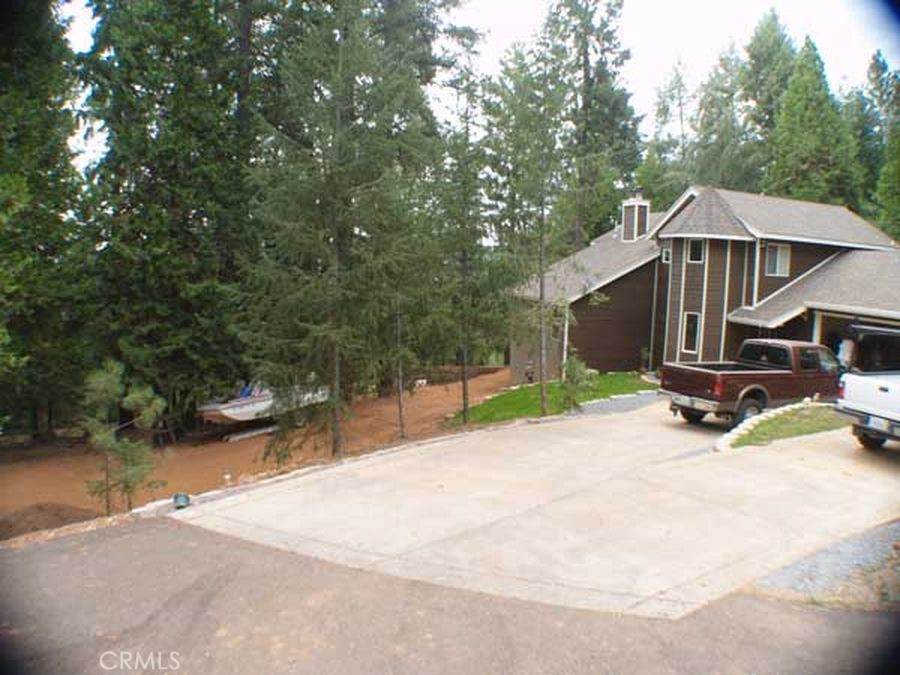 7003 Pioneer Drive - Photo 1