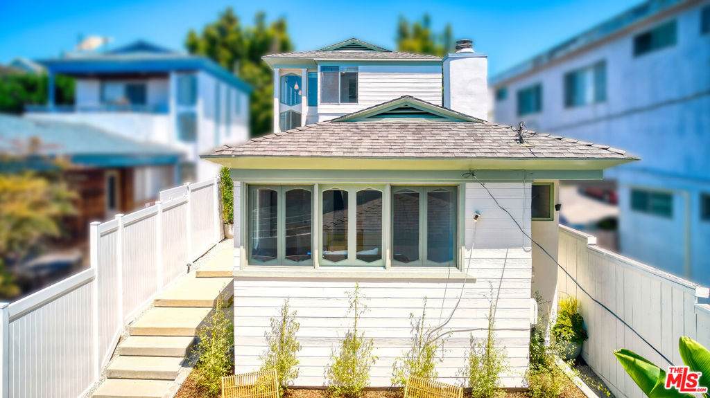 2431 2nd Street - Photo 1