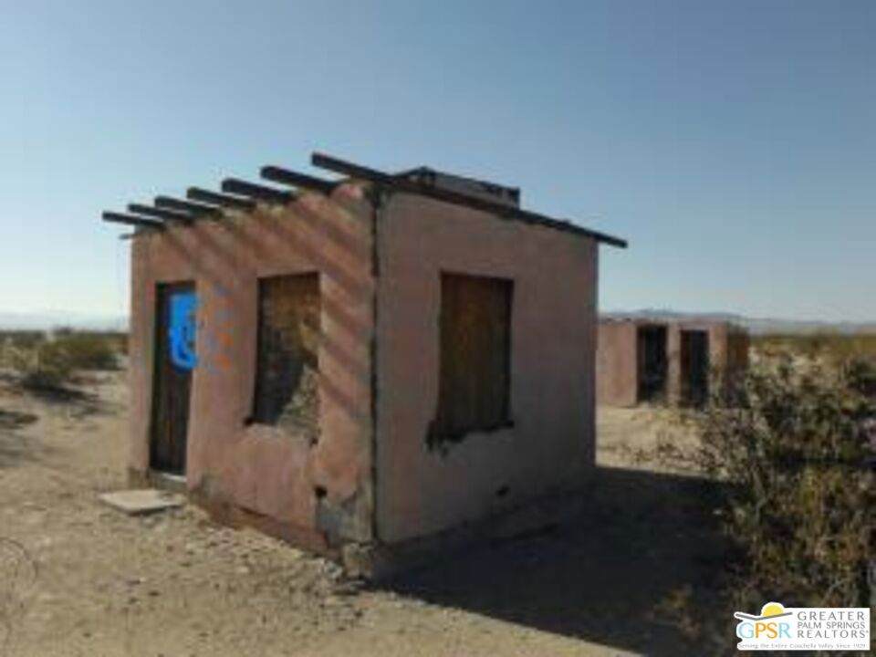 85878 Amboy Road - Photo 1