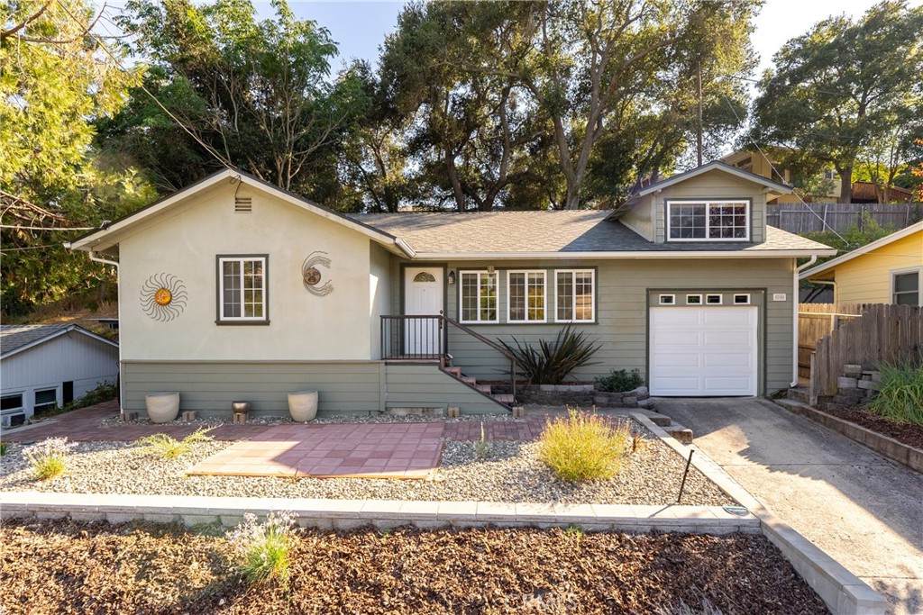 70 12th Street - Photo 1