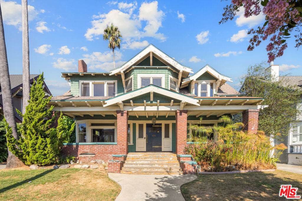 1253 3rd Avenue - Photo 1
