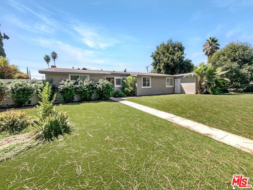 17530 Devonshire Street - Photo 1