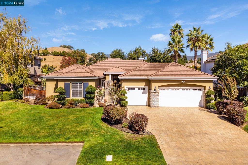 612 Stevens Ct - Photo 1