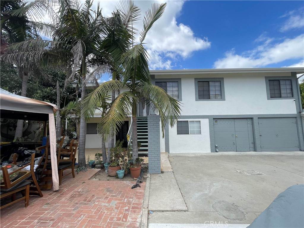 12262 Orangewood Avenue - Photo 1