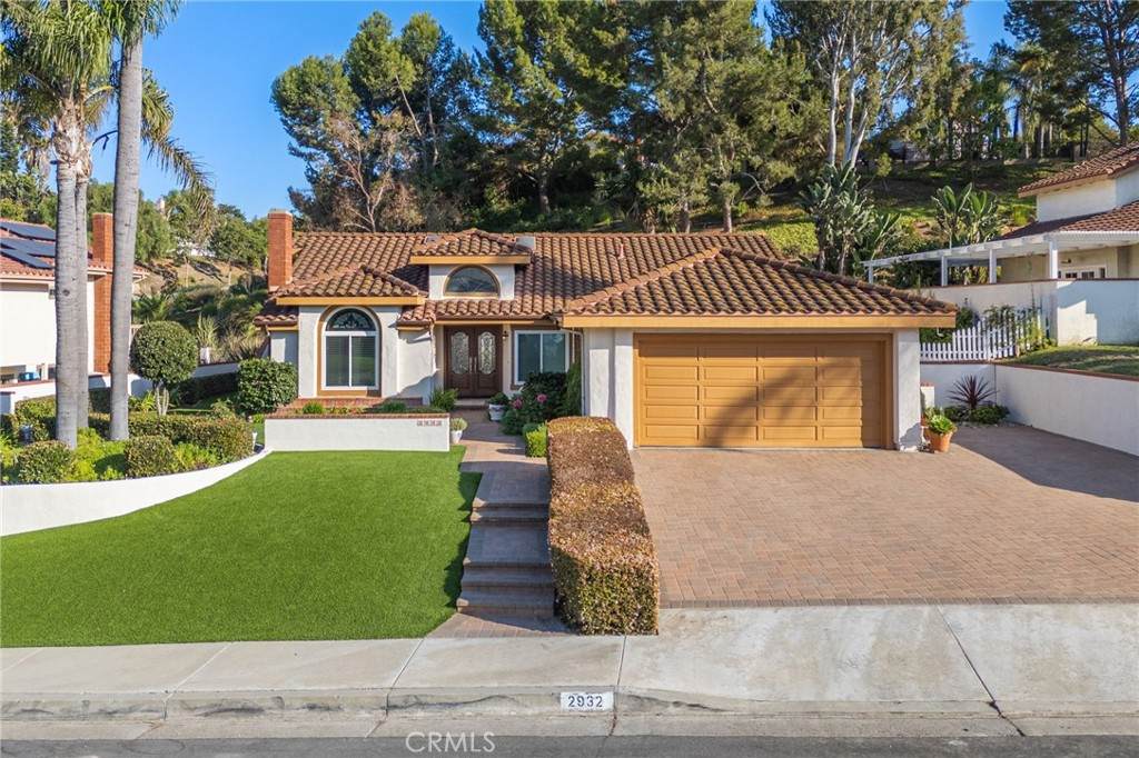 2932 Calle Heraldo - Photo 1