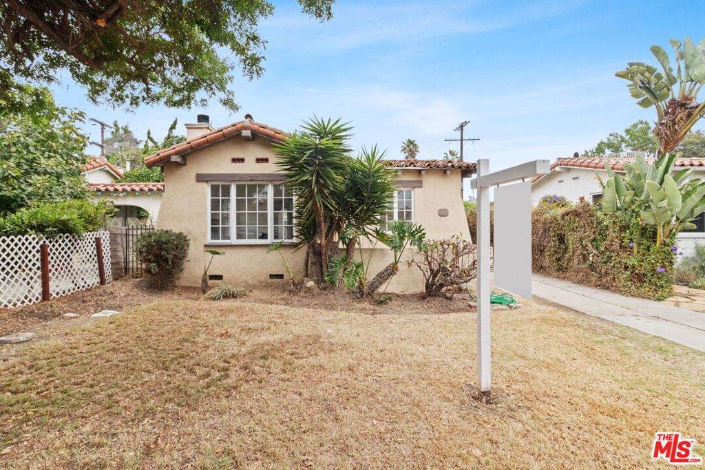 8907 24th Street - Photo 1