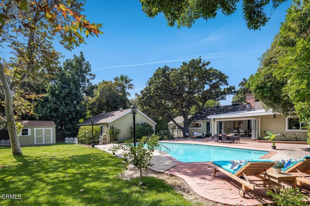640 Vallombrosa Drive - Photo 1