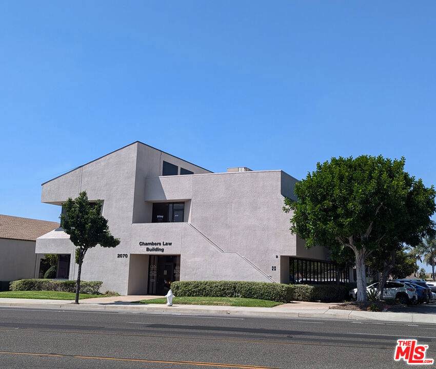2070 Tustin Avenue - Photo 1