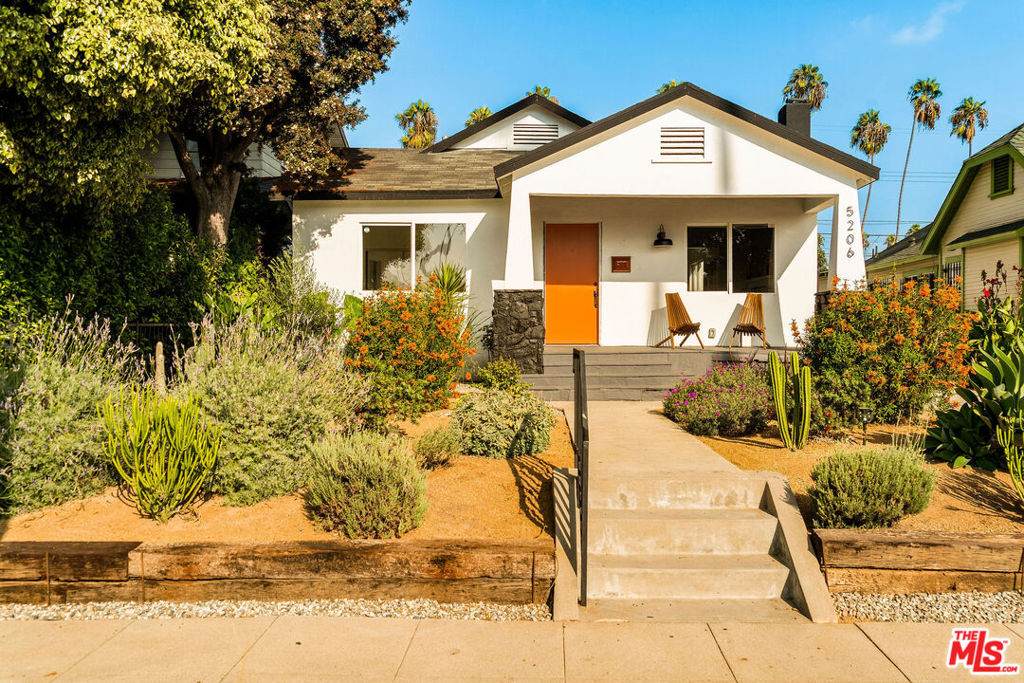 5206 Wilton Place - Photo 1