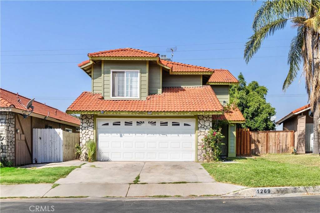 1269 Northwestern Circle - Photo 1