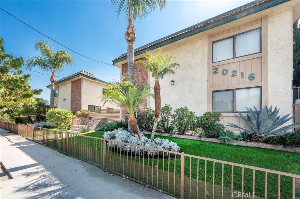 20216 Roscoe Boulevard - Photo 1
