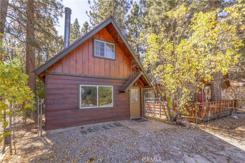 726 Maltby Boulevard - Photo 1