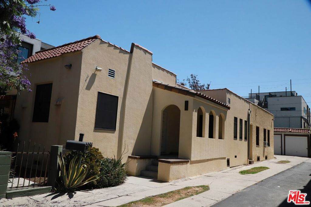 https://bt-photos.global.ssl.fastly.net/socal/orig_boomver_1_373516118-2.jpg