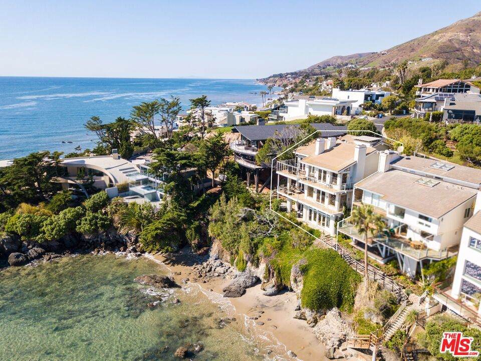 31532 Victoria Point Road - Photo 1