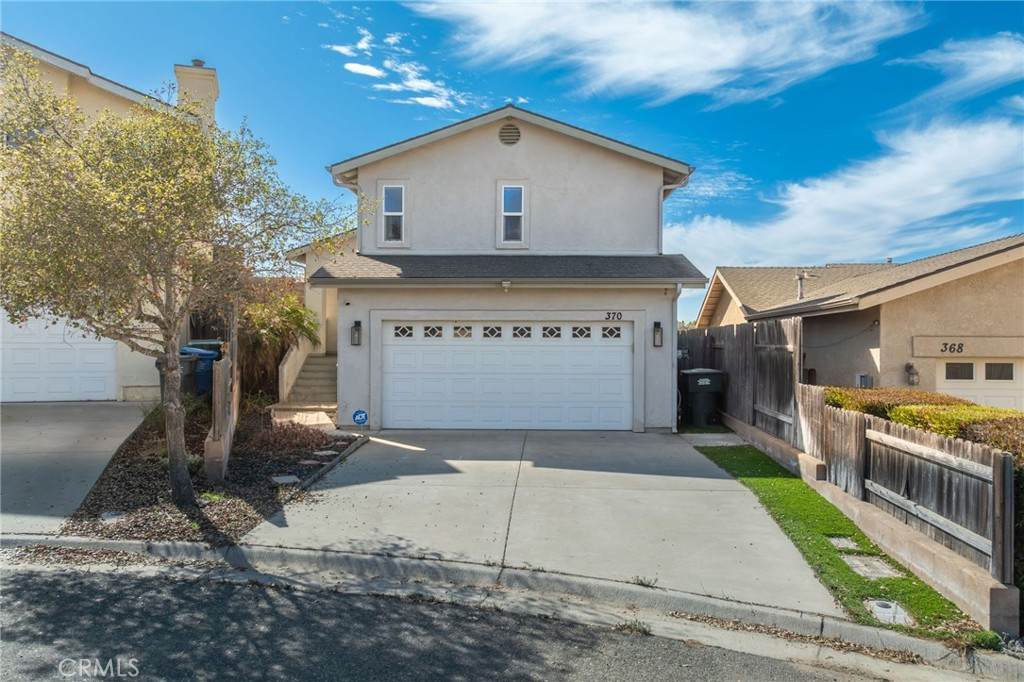 370 Butterfly Lane - Photo 1
