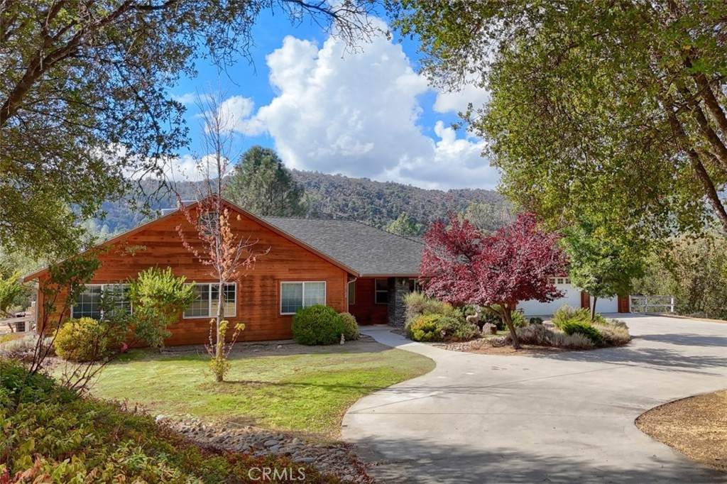 38788 Goldenrod Lane - Photo 1