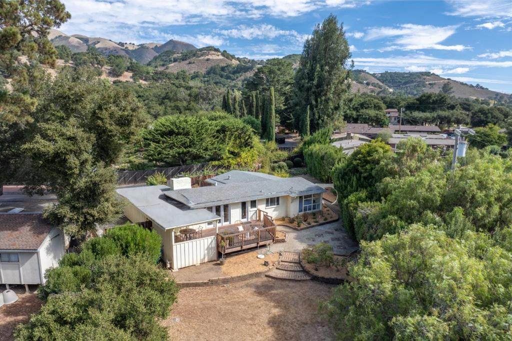 5 Laurel Drive - Photo 1