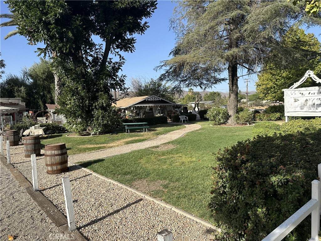 https://bt-photos.global.ssl.fastly.net/socal/orig_boomver_1_373553069-2.jpg