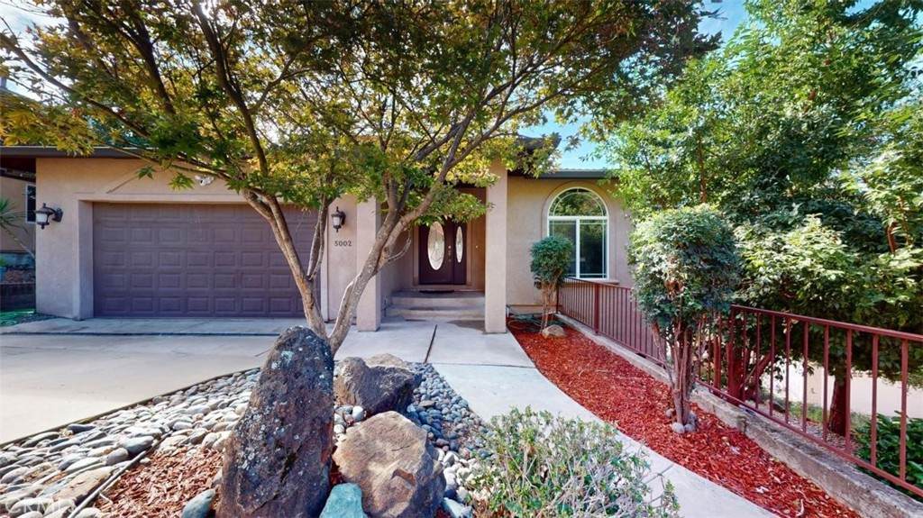 5002 Royal Oaks Drive - Photo 1